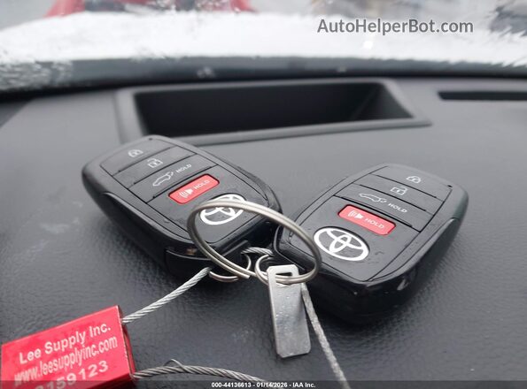 5TDAAAB5XSS096185 2025 TOYOTA GRAND HIGHLANDER White წინა პანელის ხედი
