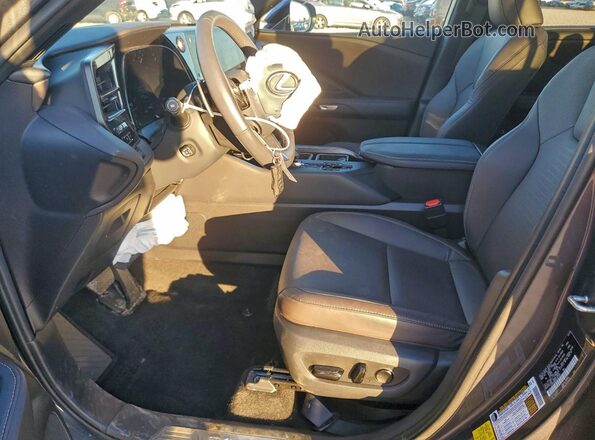 5TDAAAB60SS022847 2025 LEXUS TX Charcoal Vista interior delantera