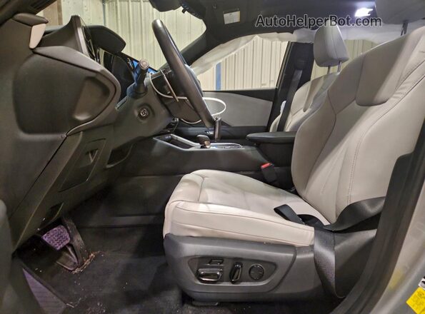 5TDAAAB60SS026249 2025 LEXUS TX Silver Vista interior delantera