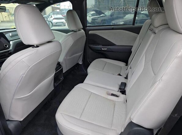 5TDAAAB60SS037848 2025 LEXUS TX Blue Հետևի նստատեղերի տեսք
