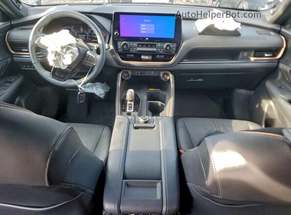 5TDADAB53RS008398 2024 TOYOTA LIMITED Black Vista del salpicadero
