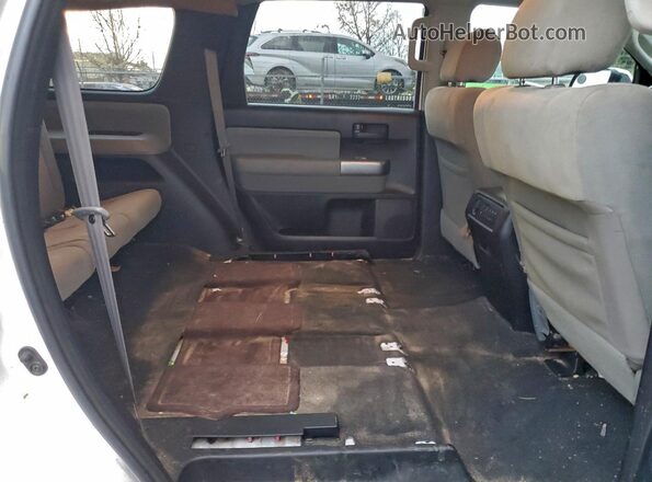 5TDAY5B18MS184588 2021 TOYOTA SEQUOIA White Rear interior view