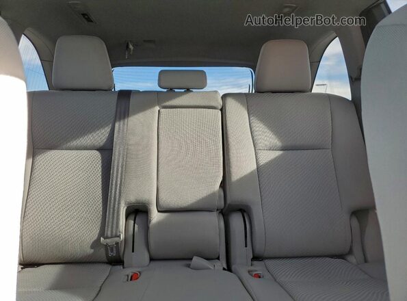 5TDBGRFH6JS051104 2018 TOYOTA HIGHLANDER HYBRID Silver 