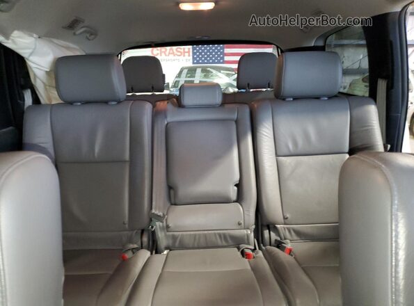 5TDBW5G11HS150758 2017 TOYOTA SEQUOIA Белый Вид задних сидений