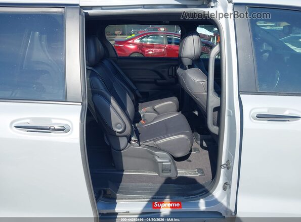 5TDCSKFC9SS191051 2025 TOYOTA SIENNA Gray Вид наклейки з VIN-кодом