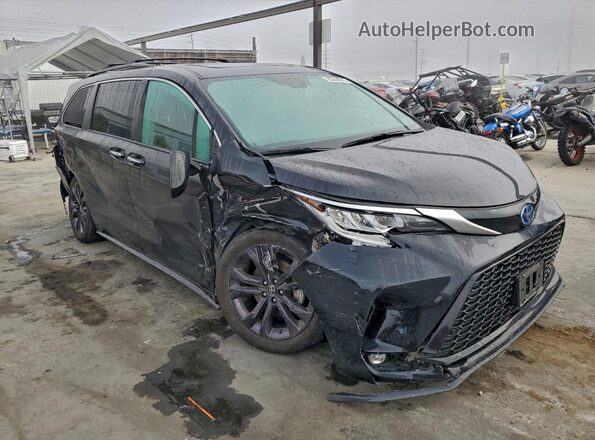 5TDDRKEC0MS002534 2021 TOYOTA SIENNA Black Przód prawy