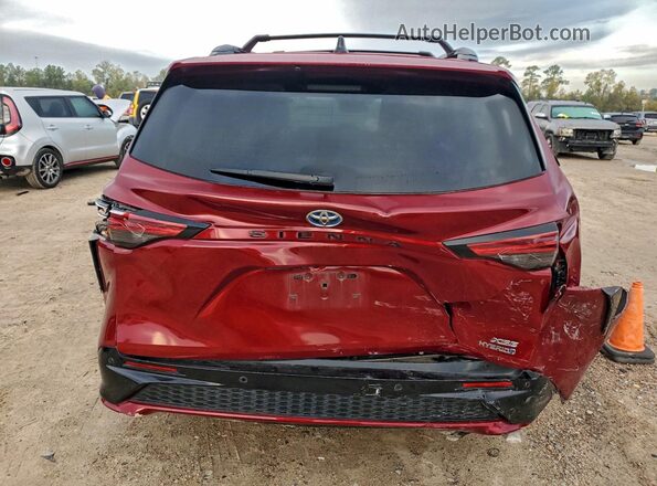 5TDDRKEC2NS119002 2022 TOYOTA SIENNA Red უკანა ხედი