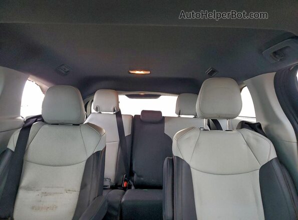 5TDDRKEC2NS119002 2022 TOYOTA SIENNA Red უკანა სავარძლების ხედი