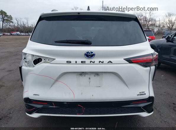 5TDDSKFC4NS050607 2022 TOYOTA SIENNA White წინა ხედი