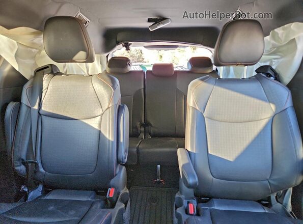 5TDDSKFC7RS124981 2024 TOYOTA SIENNA Красный 