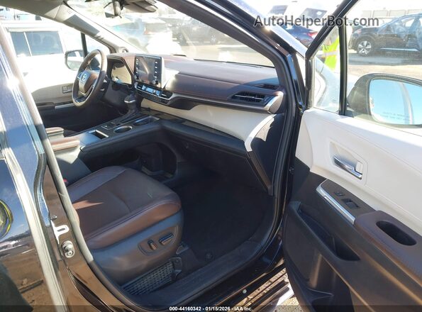5TDERKEC8PS170771 2023 TOYOTA SIENNA Черный Вид салона спереди