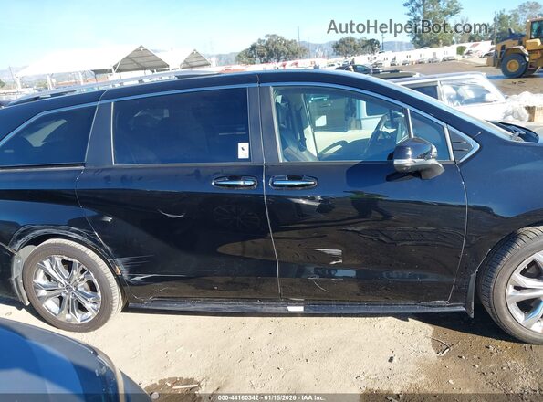 5TDERKEC8PS170771 2023 TOYOTA SIENNA Черный Вид задней части салона