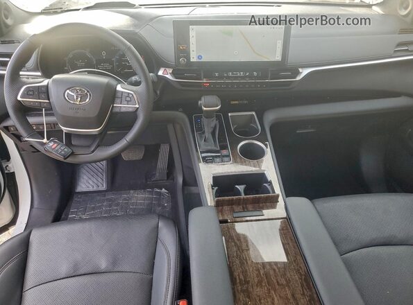 5TDESKFC2SS171877 2025 TOYOTA LIMITED White Dashboard view