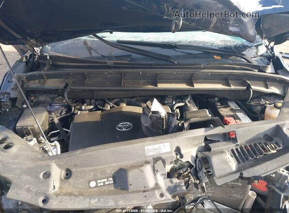 5TDFZRBH9MS126402 2021 TOYOTA HIGHLANDER Blue 