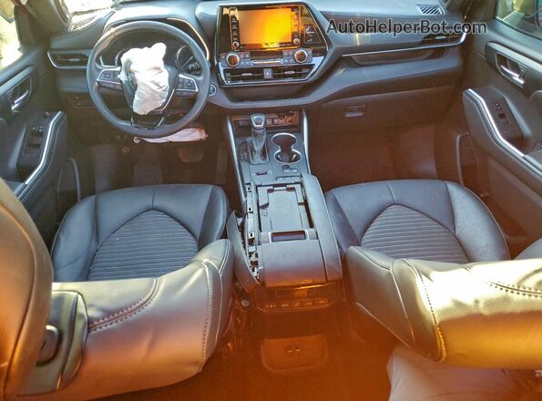 5TDJZRAH9MS034511 2021 TOYOTA HIGHLANDER Красный 