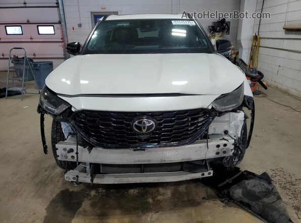 5TDJZRBH1MS141762 2021 TOYOTA HIGHLANDER White 