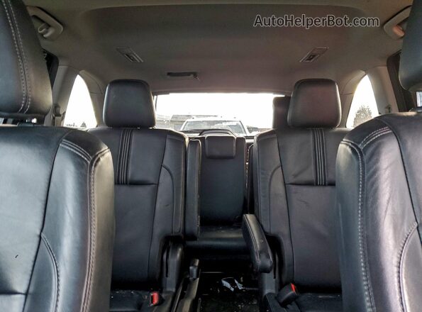 5TDJZRFH0JS819715 2018 TOYOTA HIGHLANDER Silver Вид задніх сидінь