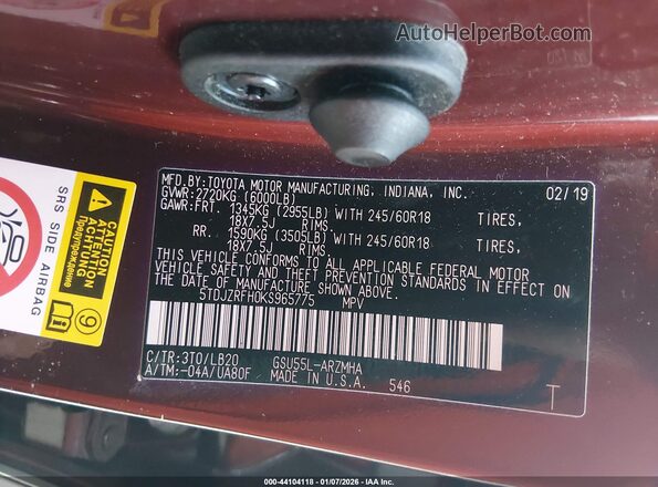 5TDJZRFH0KS965775 2019 TOYOTA LE Maroon Вид підкапотного простору