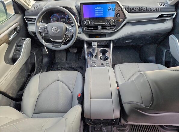5TDKDRBH7SS577080 2025 TOYOTA LE Charcoal წინა პანელის ხედი
