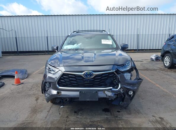 5TDXBRCHXMS536715 2021 TOYOTA LIMITED Серый 