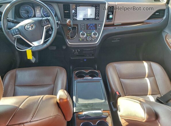 5TDYZ3DC8LS084858 2020 TOYOTA SIENNA Black Вид панелі приладів