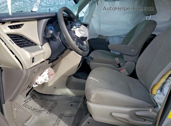 5TDZZ3DC5LS031670 2020 TOYOTA SIENNA Silver 