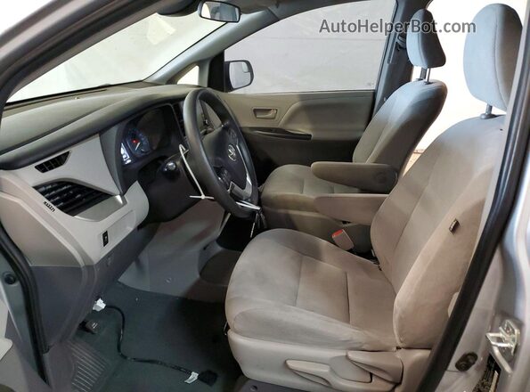 5TDZZ3DC6LS021665 2020 TOYOTA SIENNA Silver Vista interior delantera
