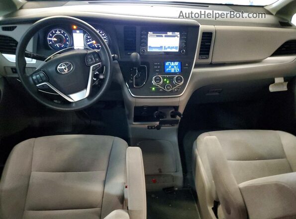 5TDZZ3DC6LS021665 2020 TOYOTA SIENNA Silver Vista del salpicadero