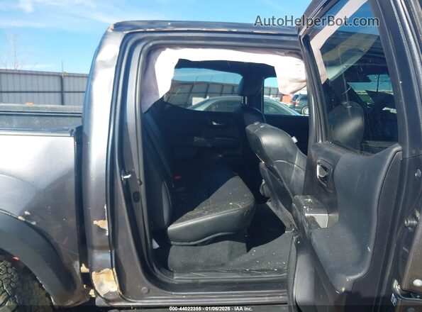 5TFCZ5AN5LX213550 2020 TOYOTA TACOMA 4WD Gray 