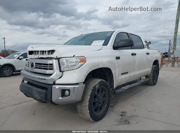 5TFDW5F14GX550929 2016 TOYOTA TUNDRA White Передня ліва чверть
