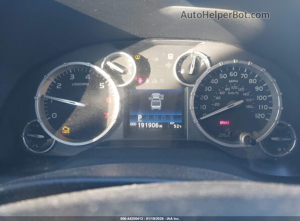 5TFDW5F17HX590827 2017 TOYOTA TUNDRA Белый 