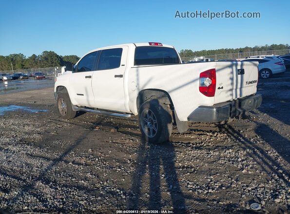 5TFDW5F17HX590827 2017 TOYOTA TUNDRA Белый 