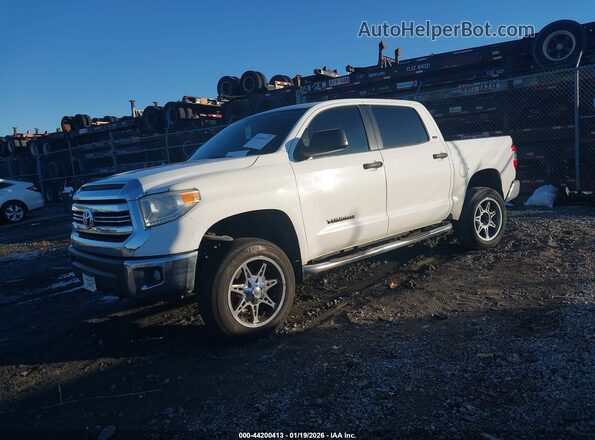 5TFDW5F17HX590827 2017 TOYOTA TUNDRA Белый 