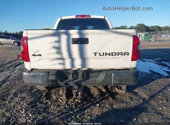 5TFDW5F17HX590827 2017 TOYOTA TUNDRA Белый 