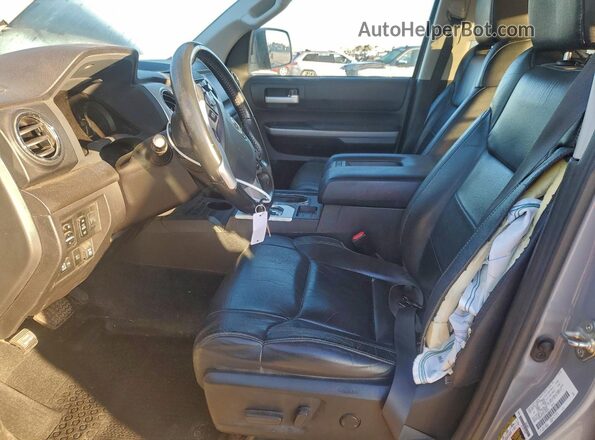 5TFDY5F12LX946524 2020 TOYOTA TUNDRA Gray წინა სალონის ხედი
