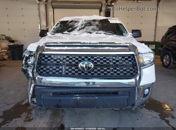5TFDY5F12MX019007 2021 TOYOTA TUNDRA White Widok zestawu wskaźników