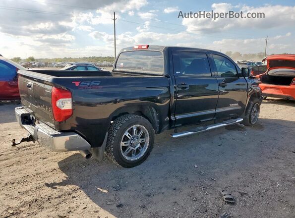 5TFEM5F10GX102021 2016 TOYOTA TUNDRA Черный Задняя правая четверть