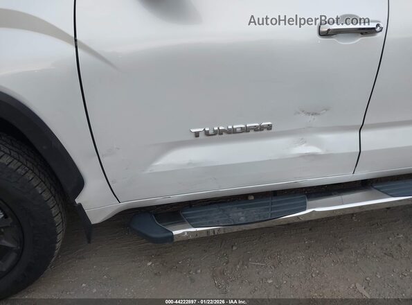 5TFJC5AB0NX001558 2022 TOYOTA LIMITED White 