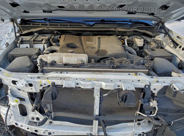 5TFKB5DB2PX114773 2023 TOYOTA TUNDRA White Widok wnętrza z tyłu