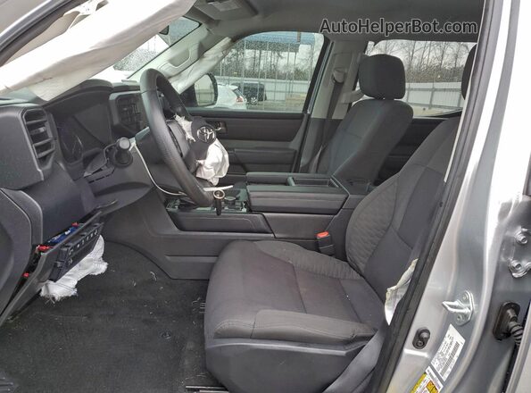 5TFLA5DB1RX184680 2024 TOYOTA TUNDRA Silver Widok wnętrza z przodu