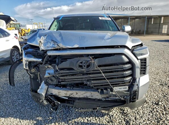 5TFLA5DB2RX133124 2024 TOYOTA TUNDRA Silver Вид спереду