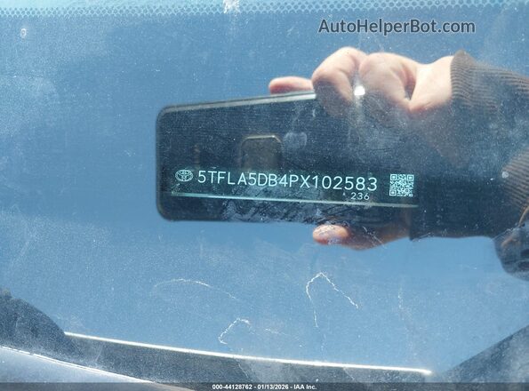 5TFLA5DB4PX102583 2023 TOYOTA TUNDRA Silver Vista del compartimento del motor