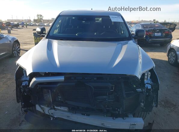 5TFLA5DB5PX095983 2023 TOYOTA TUNDRA Silver Սալոնի հետևի տեսք
