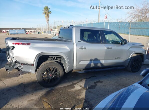 5TFLA5DB5PX095983 2023 TOYOTA TUNDRA Silver Սալոնի 360 աստիճան տեսք