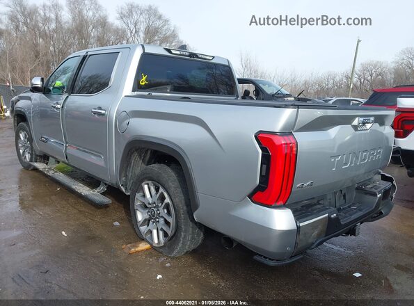 5TFMA5DB5NX030360 2022 TOYOTA TUNDRA Silver Հետևի ձախ