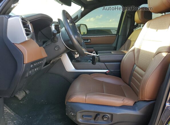 5TFMA5DB9RX173947 2024 TOYOTA TUNDRA Blue Vista interior delantera