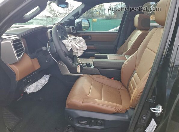 5TFMC5DB1TX121293 2026 TOYOTA TUNDRA Black 