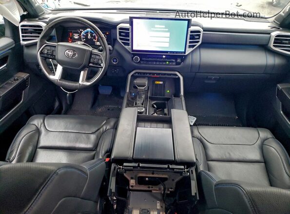 5TFNA5DB0PX105960 2023 TOYOTA TUNDRA Gray Widok deski rozdzielczej