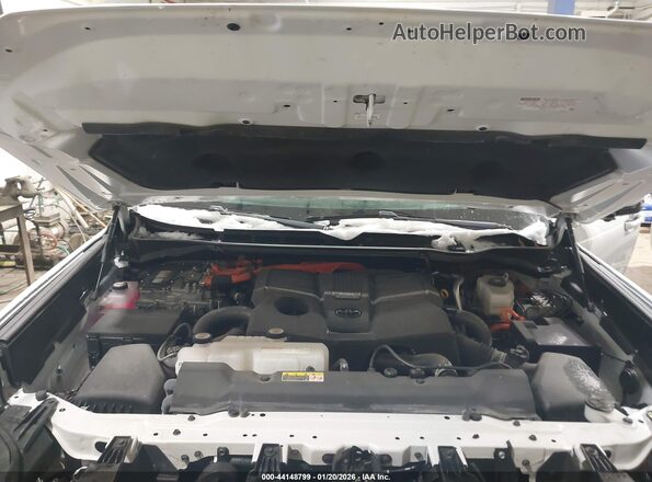 5TFNC5DB1RX080824 2024 TOYOTA TUNDRA White Vista trasera