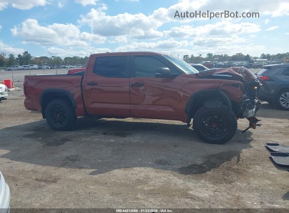 5TFPC5DB9RX045098 2024 TOYOTA TUNDRA HYBRID Orange Vista interior trasera